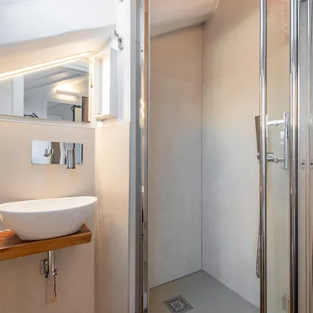 Appartement Bright Mini In The Heart Of